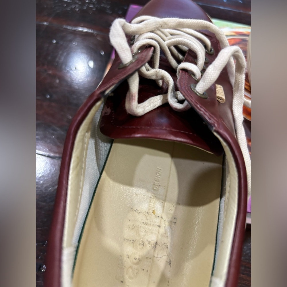 ECCO Women’s Soft Leather Sneakers - Picture 7 of 9